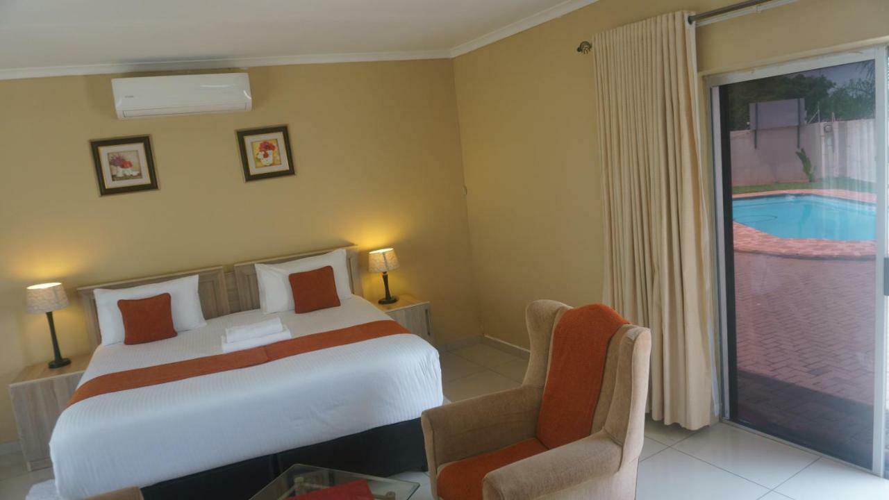 Bridgeville Guest House Gaborone Ngoại thất bức ảnh